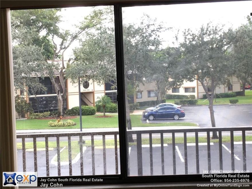 Ready to update and make your own. Peaceful lake view from this large 2 bedroom 2 bath on desirable second floor. Central air replaced in 2016. Enjoy the pool & BBQ area in Claremont Community and various activities at the Kings point clubhouse. Tennis courts, outdoor and indoor swimming pools, gym, billiards hall, arts and craft and the Palace Theater for the performing arts.