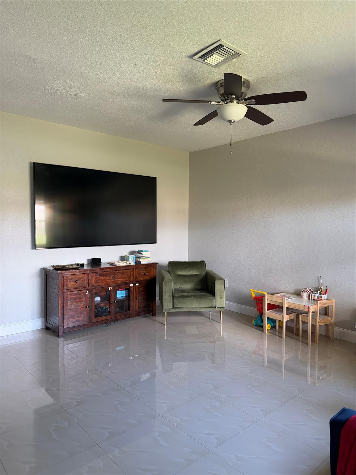 SILVER PALM EAST SEC ONE - Residential