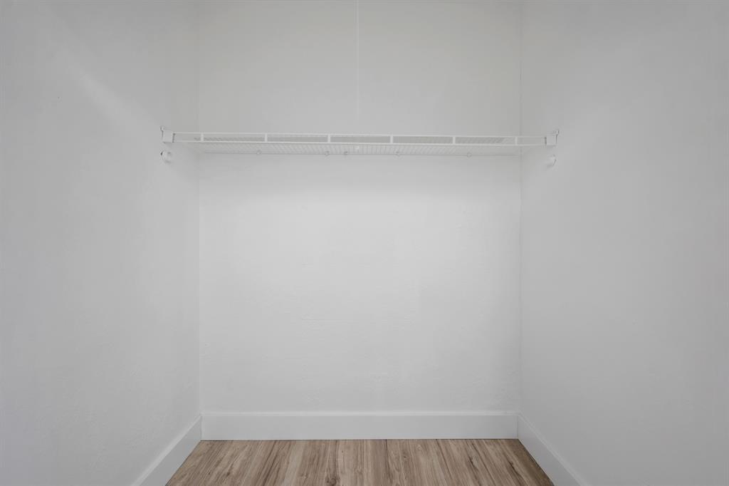 Hollywood Little Ranches - Residential Lease