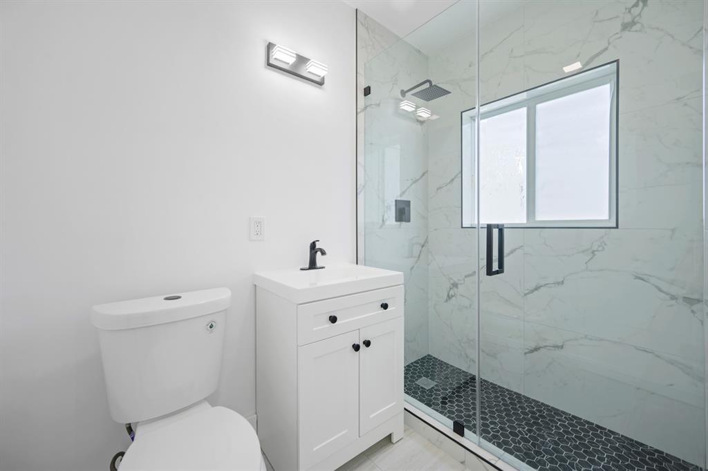 Hollywood Little Ranches - Residential Lease