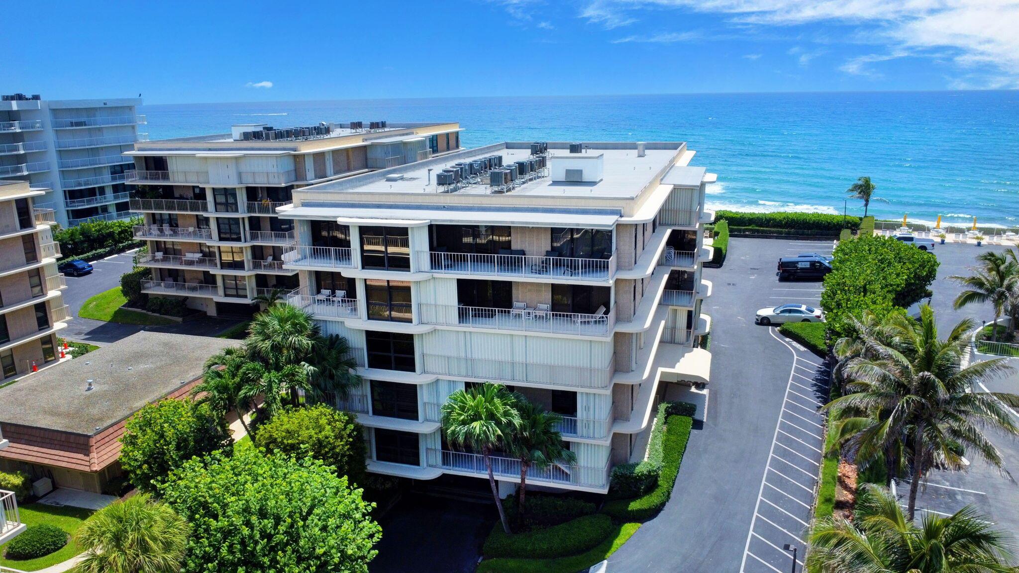 THIRTY TWO HUNDRED CONDO - Residential