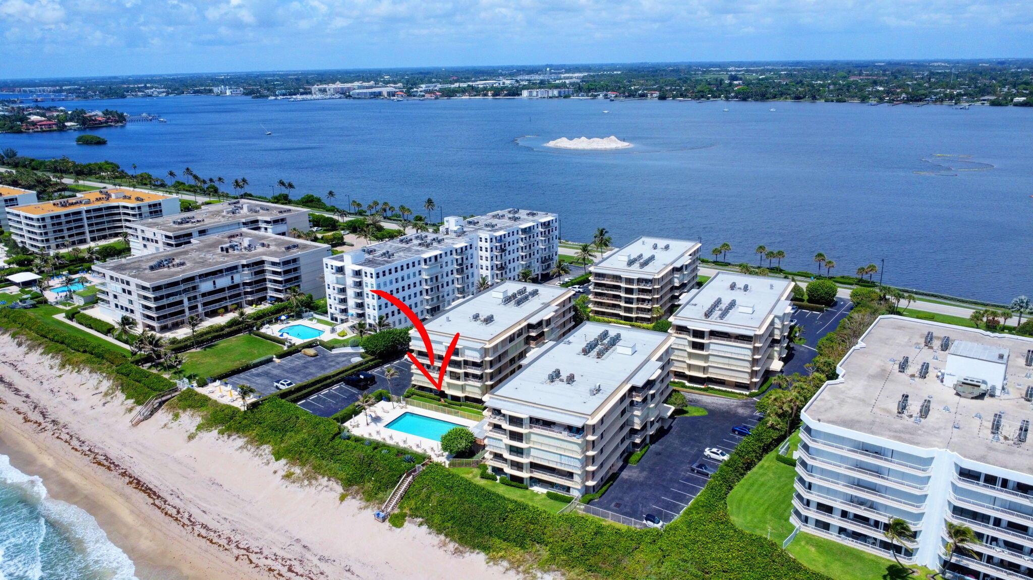 THIRTY TWO HUNDRED CONDO - Residential