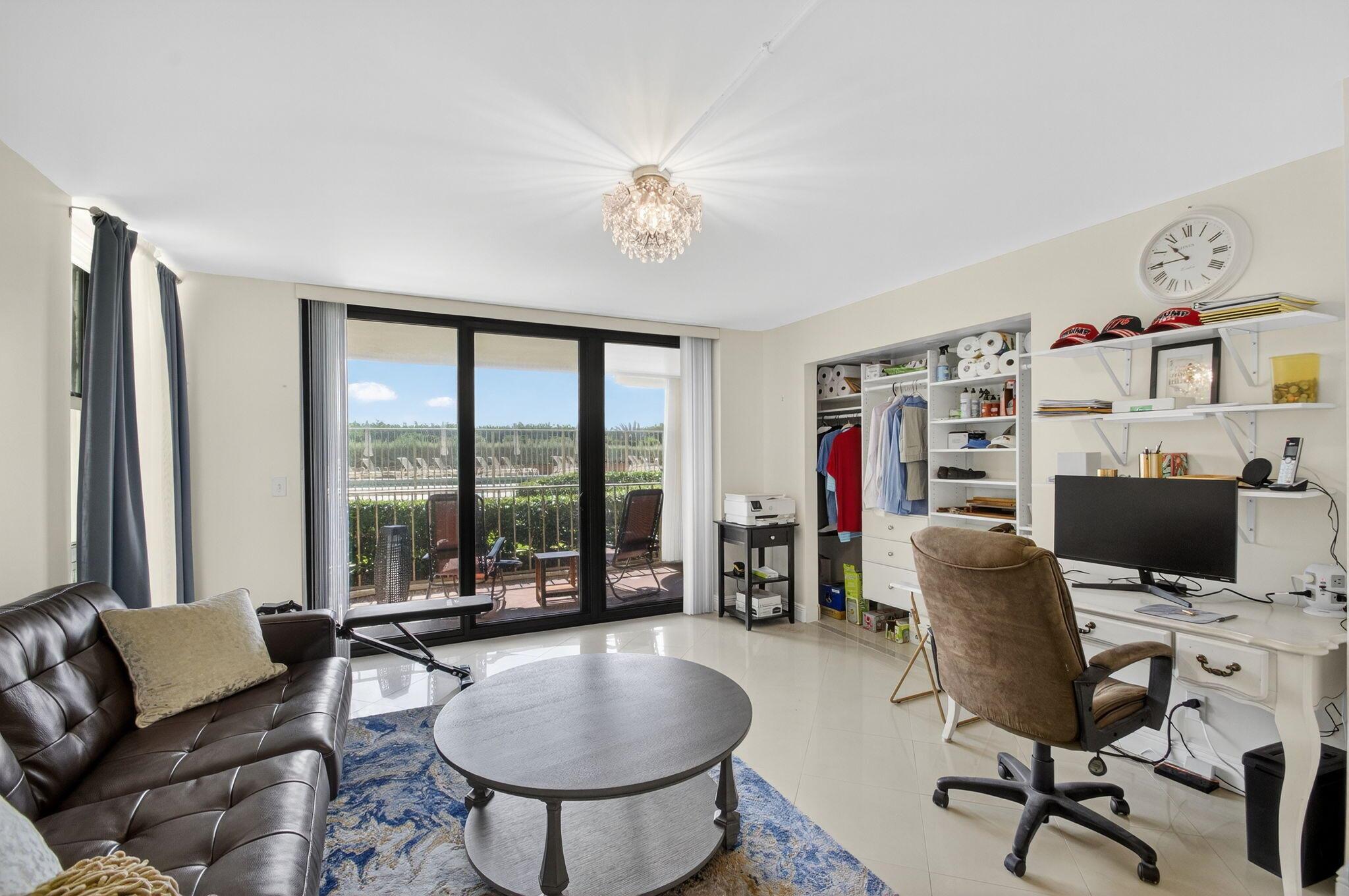 THIRTY TWO HUNDRED CONDO - Residential