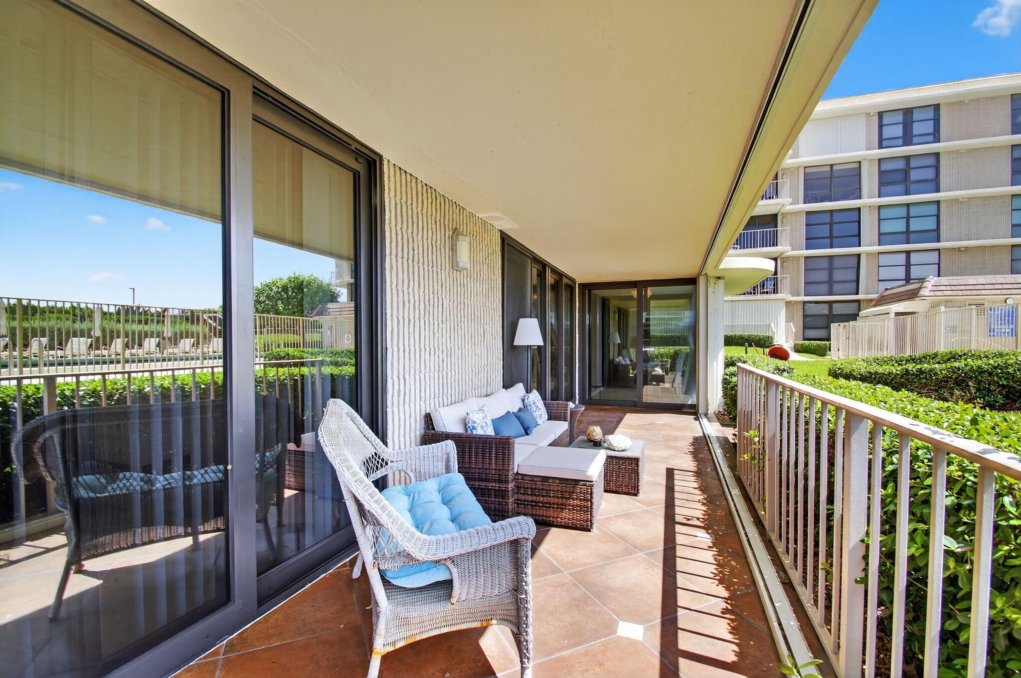 THIRTY TWO HUNDRED CONDO - Residential