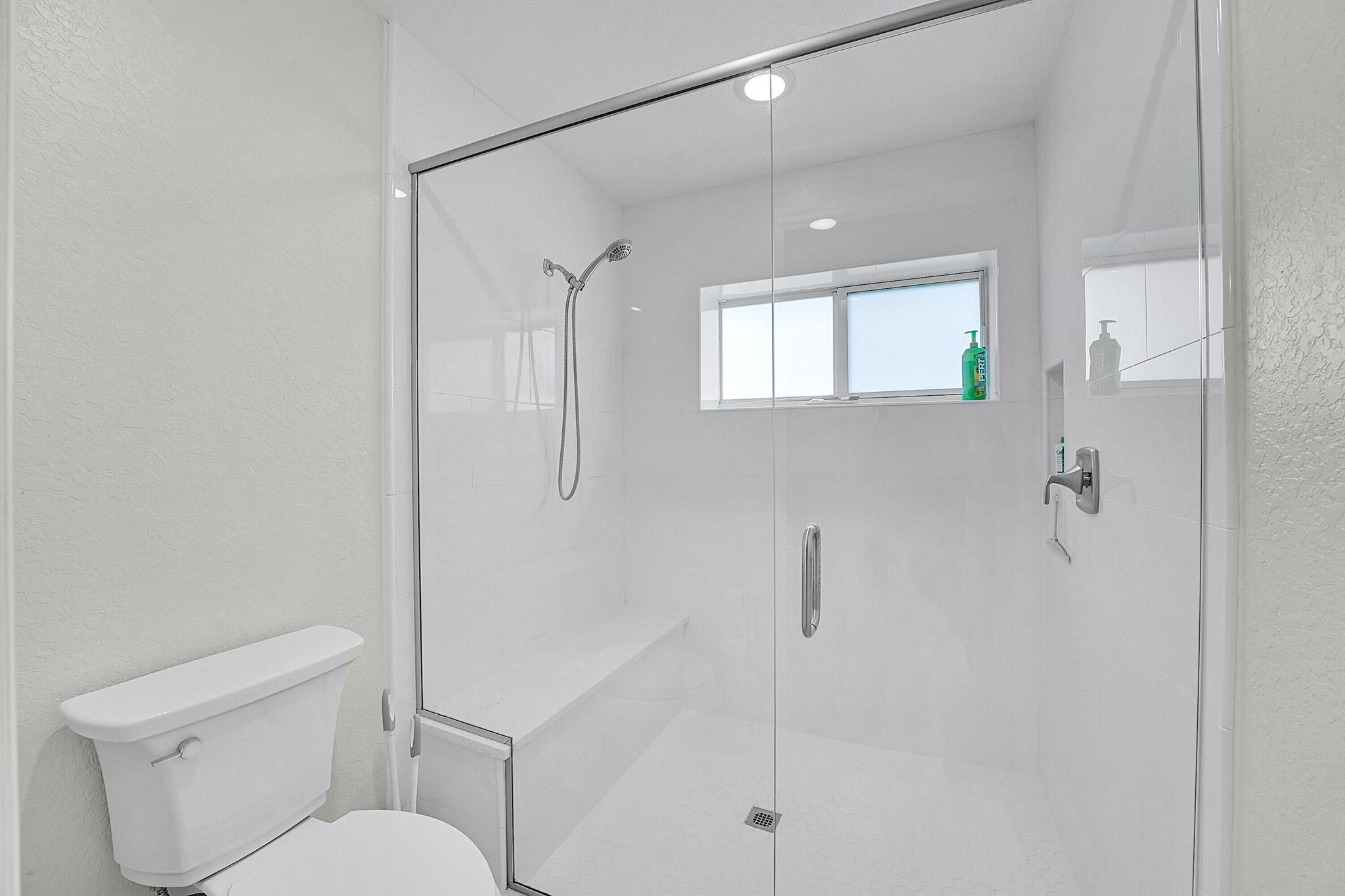 665000 Stuart Woods Ranch - Residential