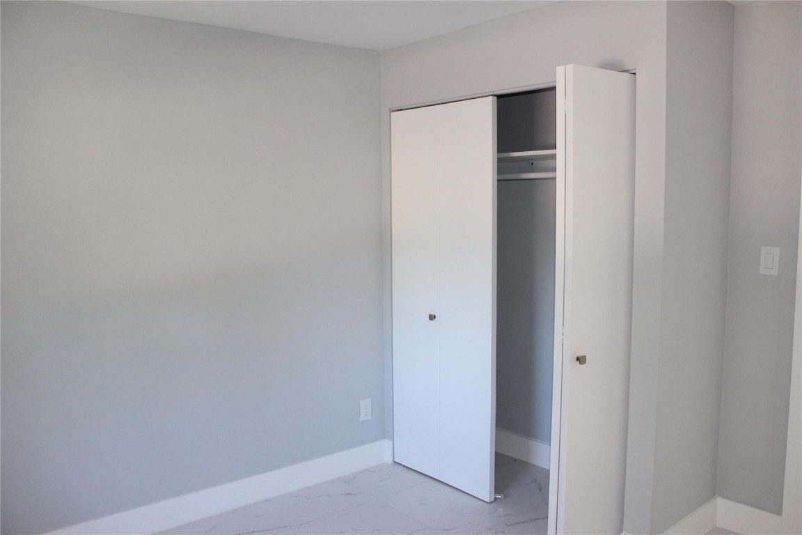 Acreage & Unrec - Residential Lease