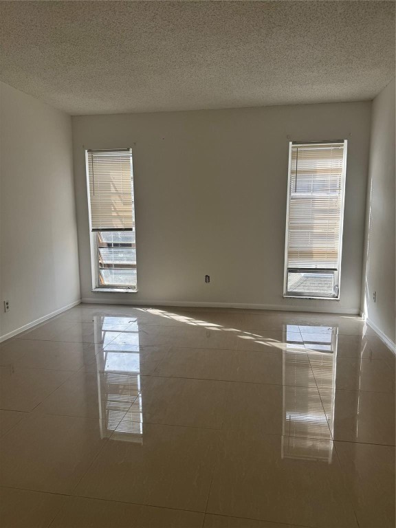 TOWN SQUARE CONDO - Residential