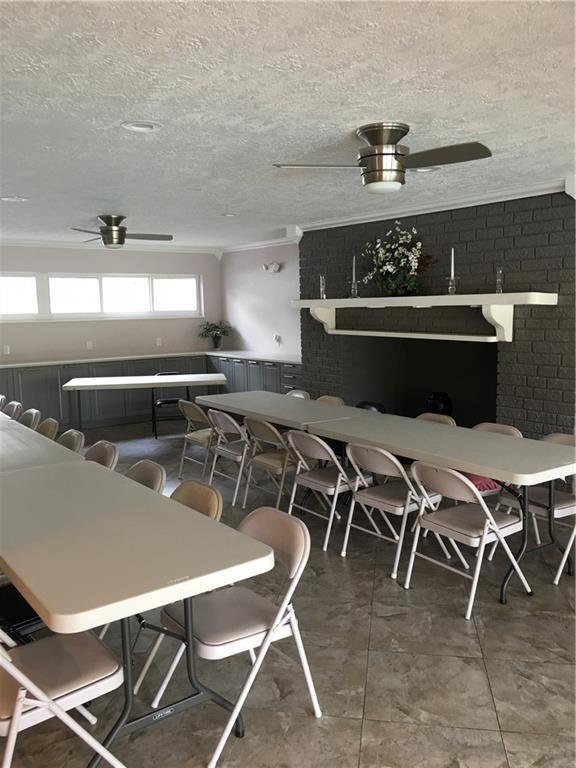 OAKLAND GROVE VILLAGE - Residential