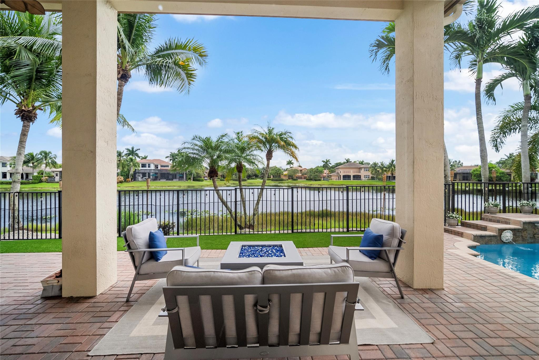 HERON BAY EAST - Residential