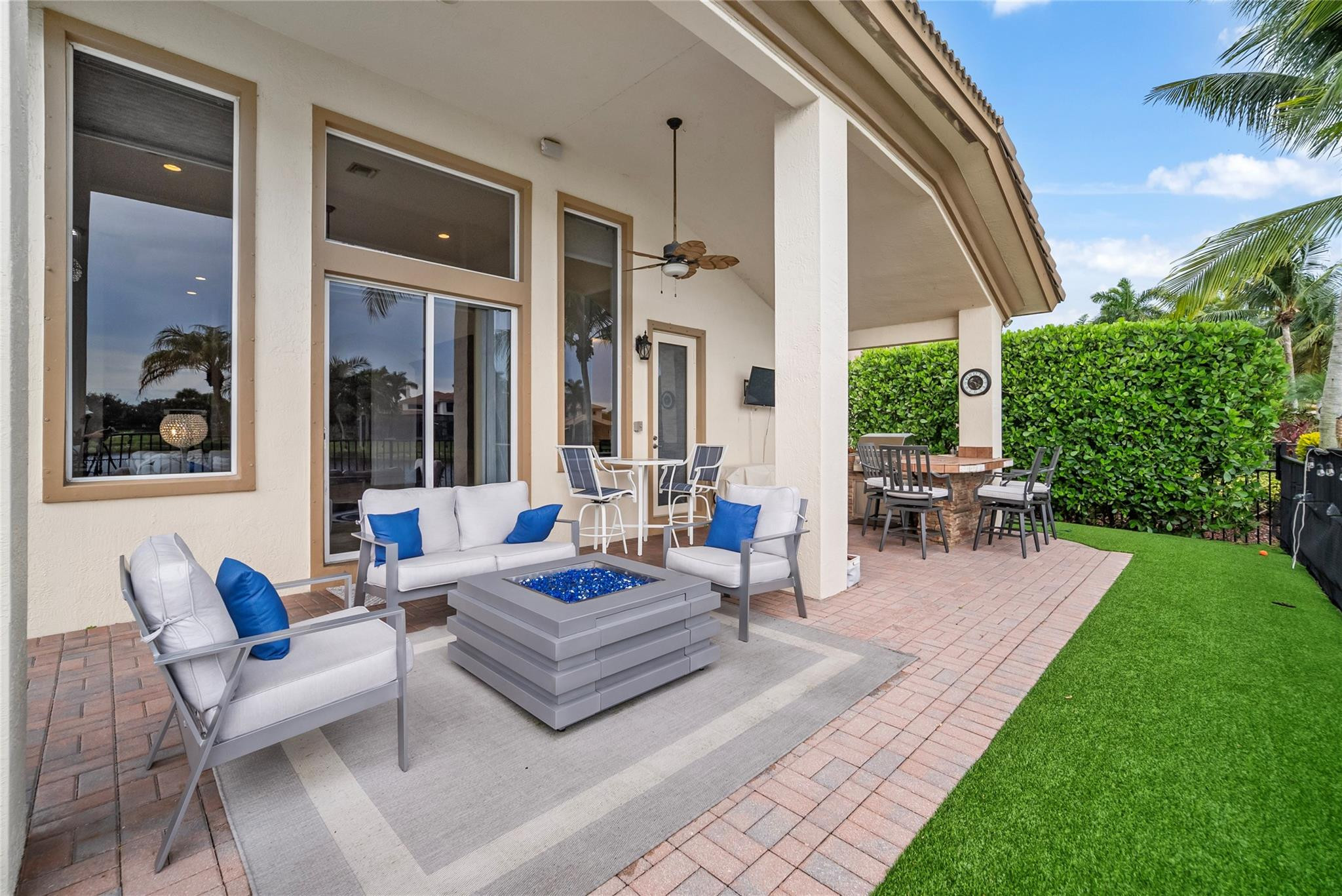 HERON BAY EAST - Residential