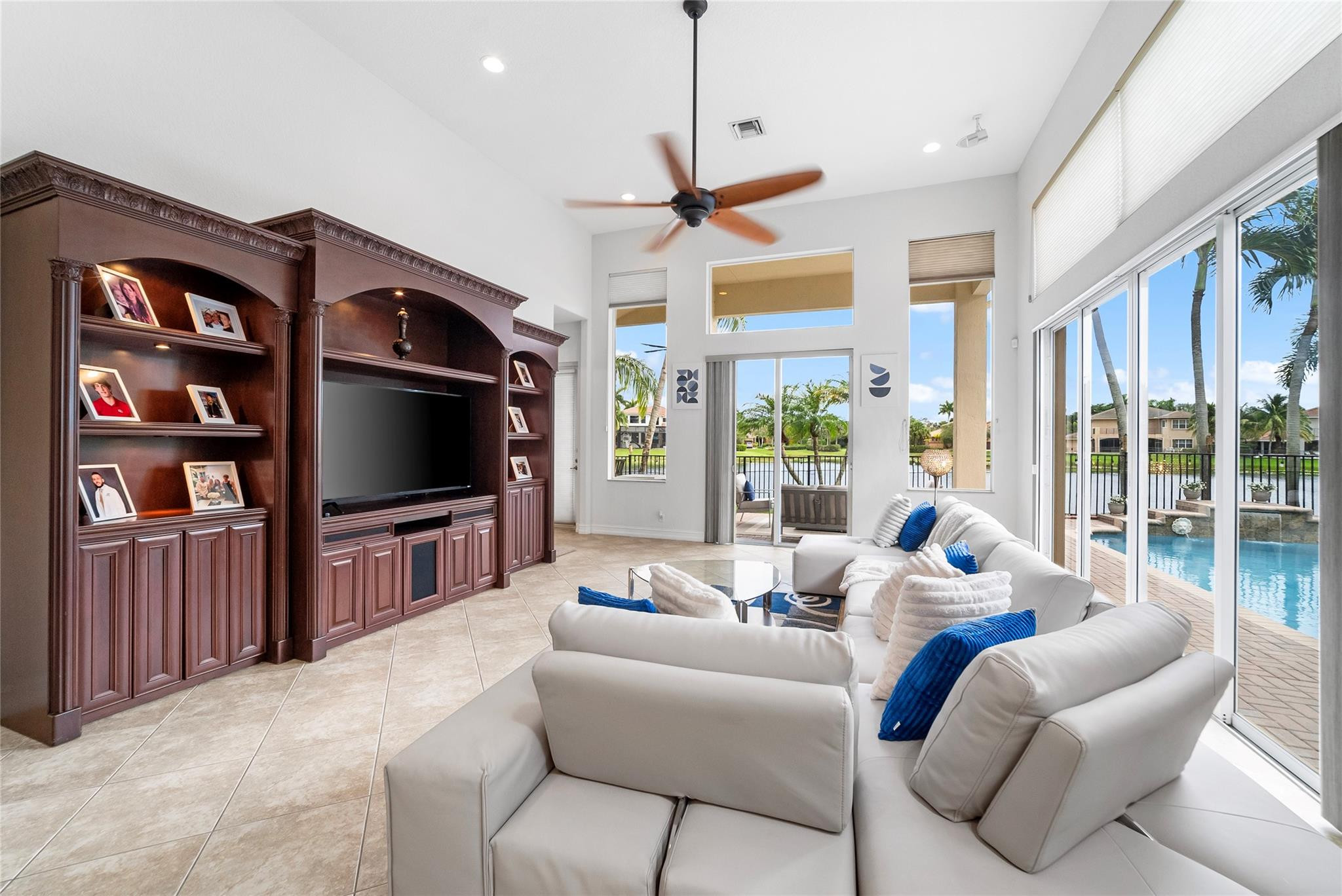 HERON BAY EAST - Residential