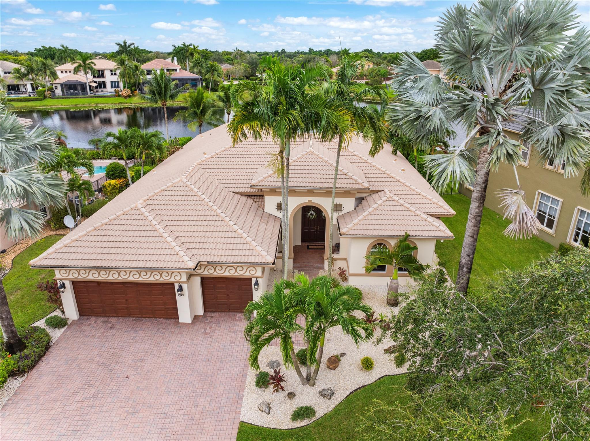 HERON BAY EAST - Residential