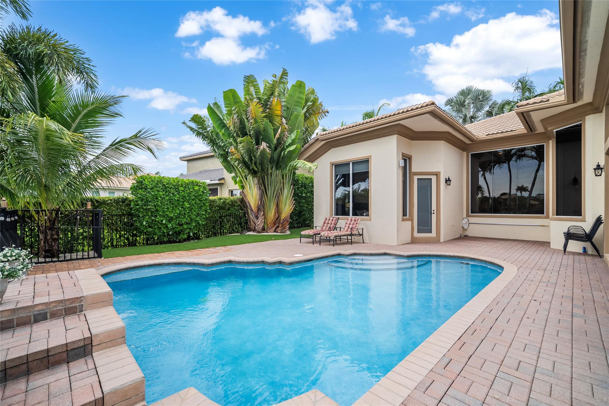 HERON BAY EAST - Residential