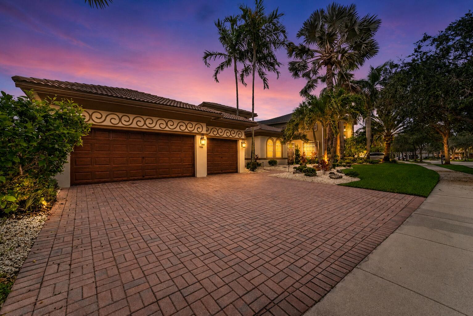HERON BAY EAST - Residential