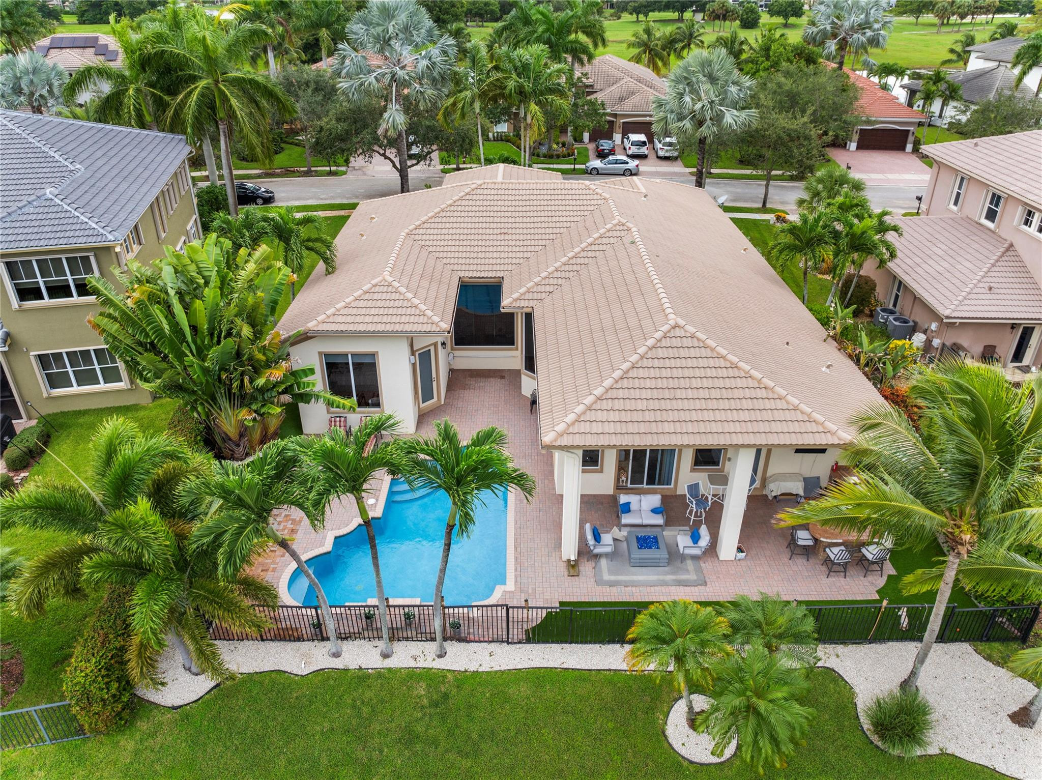 HERON BAY EAST - Residential