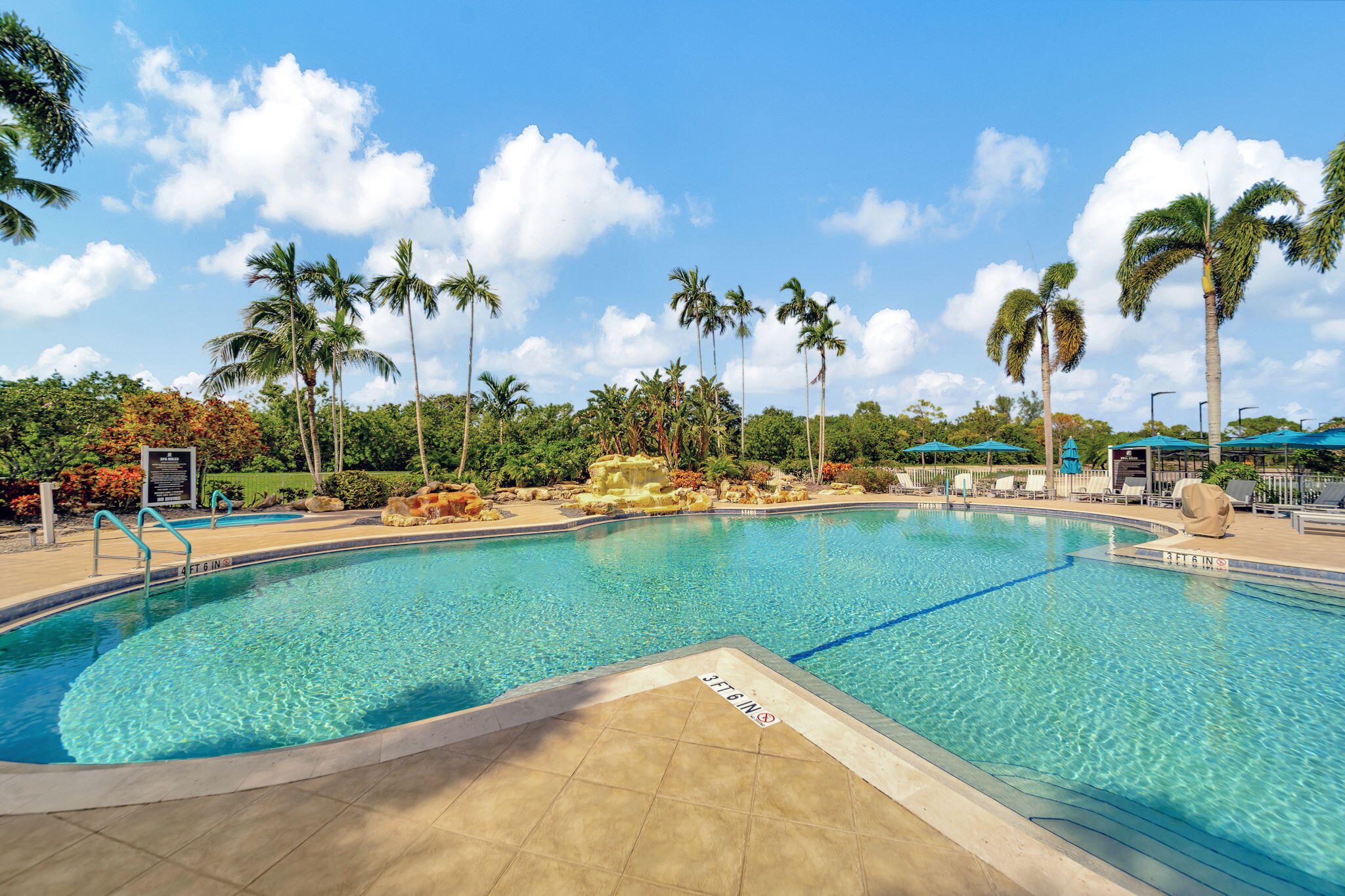 HERON BAY EAST - Residential