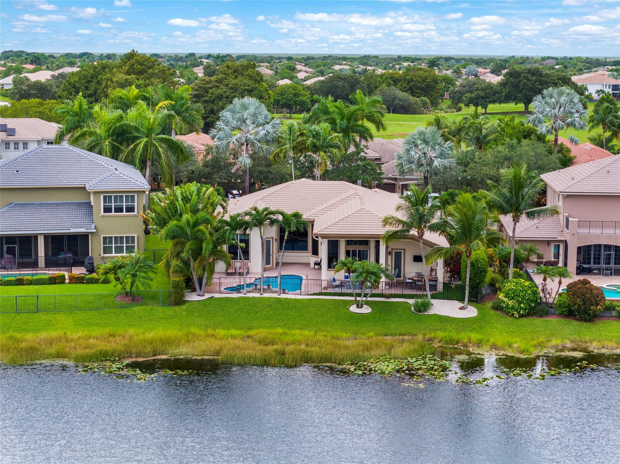 HERON BAY EAST - Residential