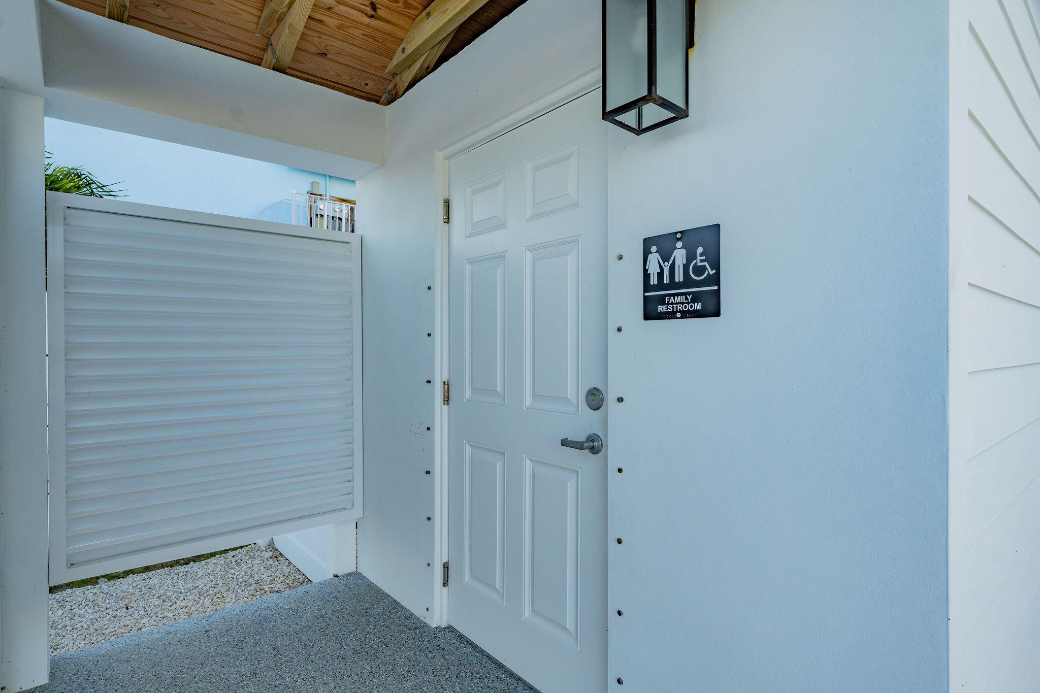 Peaceful Palms - Residential