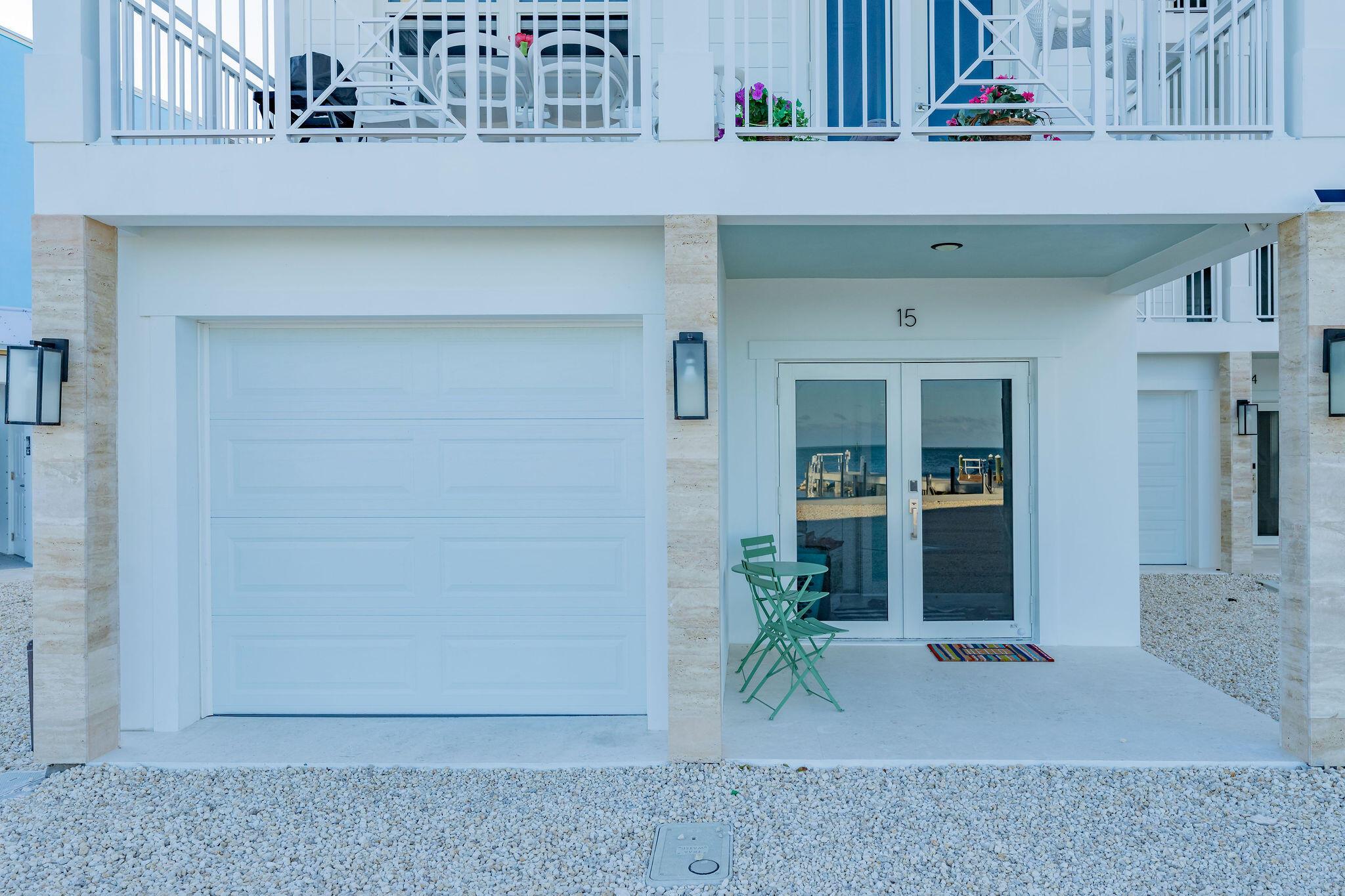 Peaceful Palms - Residential