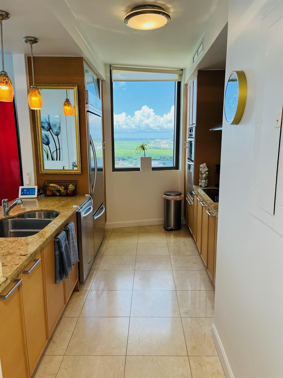 SAYAN CONDO - Residential Lease