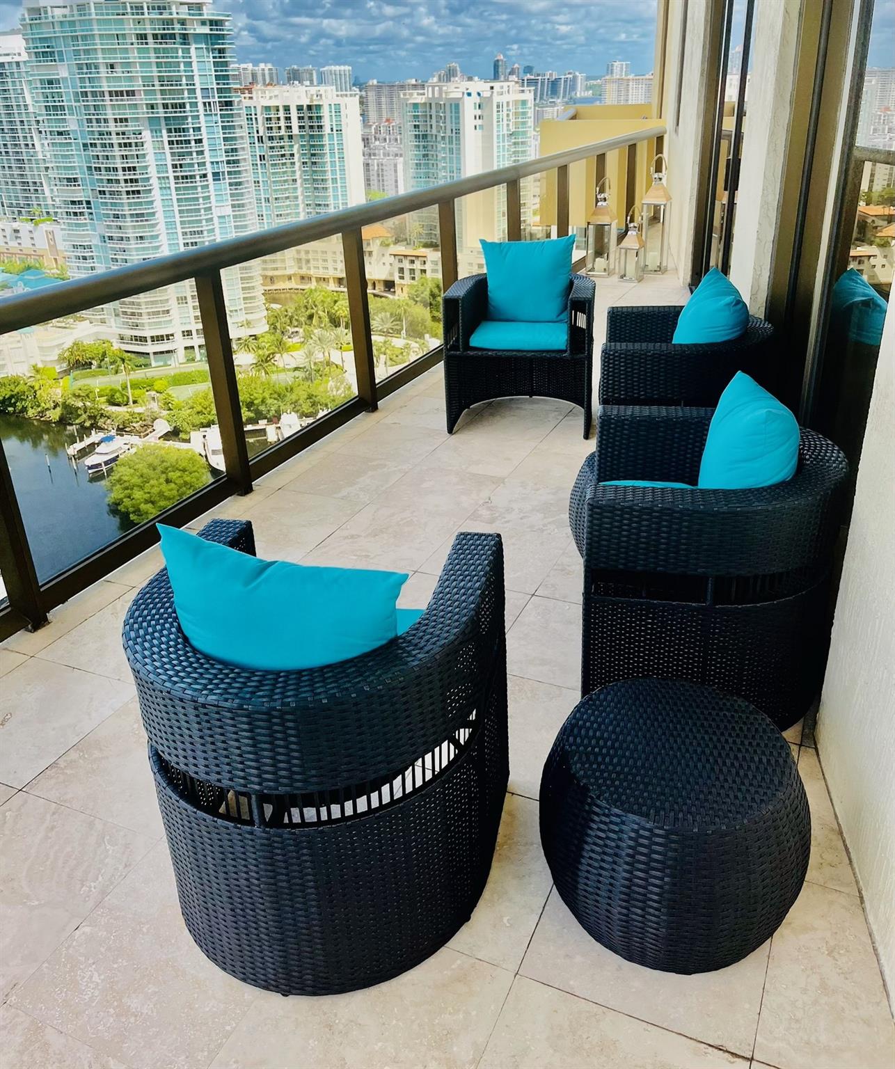 SAYAN CONDO - Residential Lease