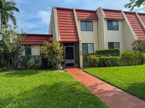 A home in Lake Worth