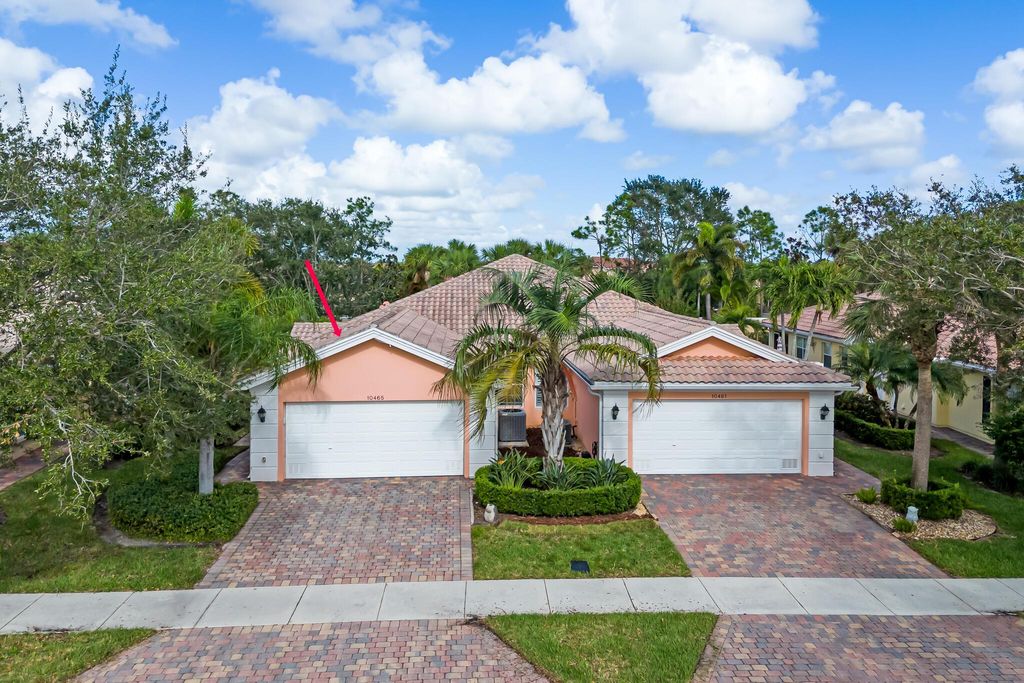 Photo of 10465 SW Stratton Drive, Port Saint Lucie, FL 34987 (MLS # R11033190)