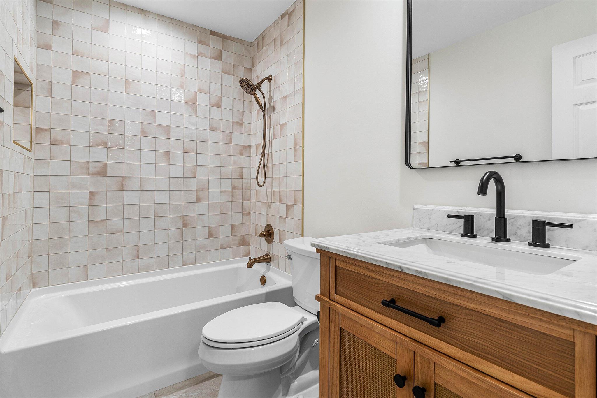 TIMBERWALK - Residential Lease