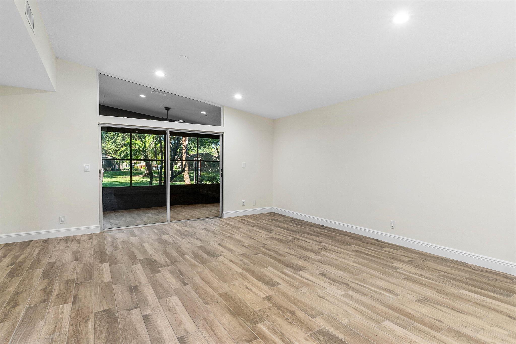 TIMBERWALK - Residential Lease