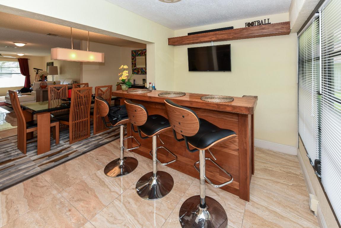 BENT TREE VILLAS EAST CONDO - Residential