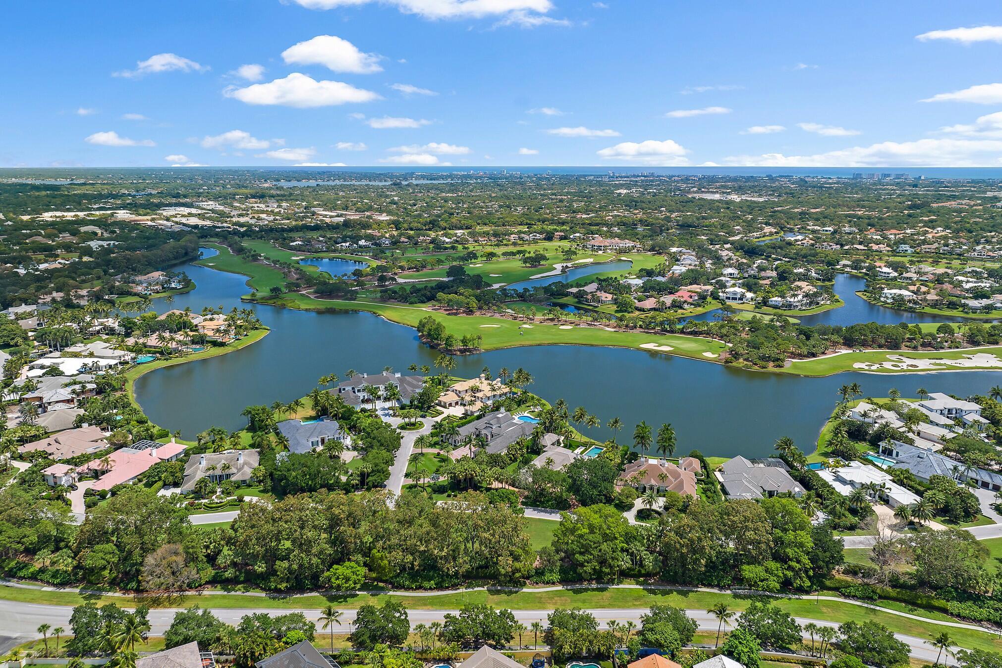 The Loxahatchee Club - Residential