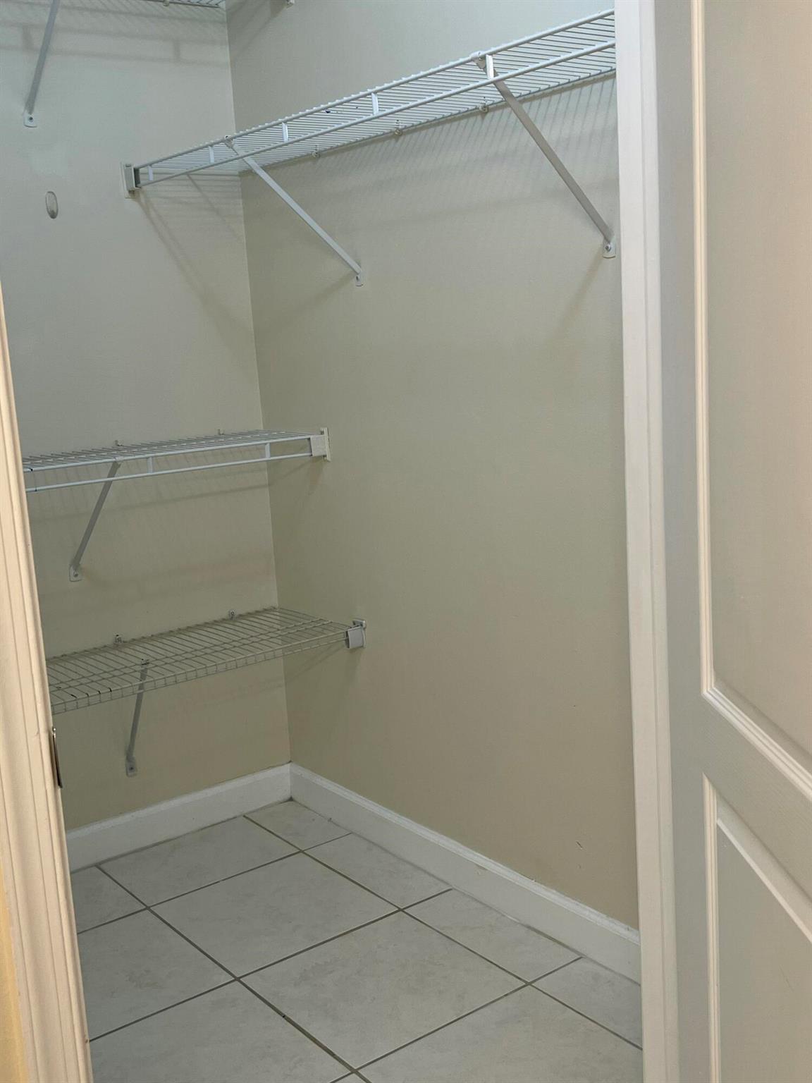 STURBRIDGE VILLAGE - Residential Lease