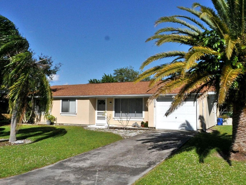 Photo of 258 SW Bridgeport Drive, Port Saint Lucie, FL 34953 (MLS # B26073246)