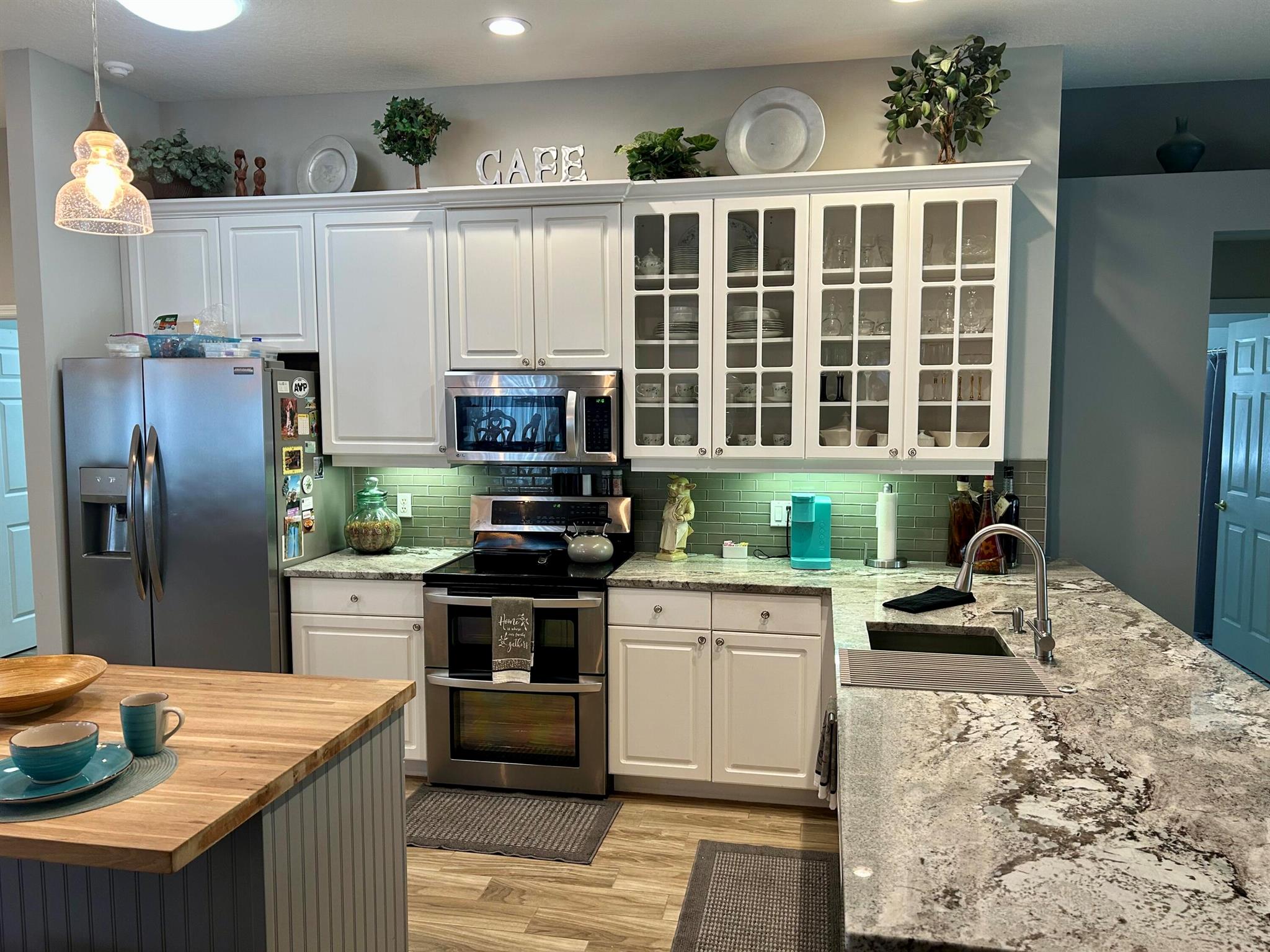 KINGS ISLE PHASE V - Residential