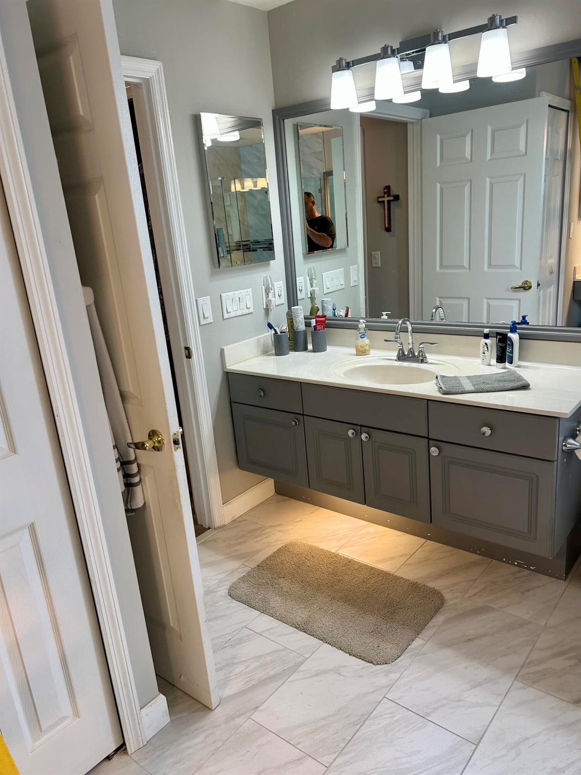 KINGS ISLE PHASE V - Residential