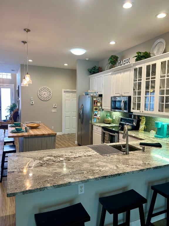 KINGS ISLE PHASE V - Residential