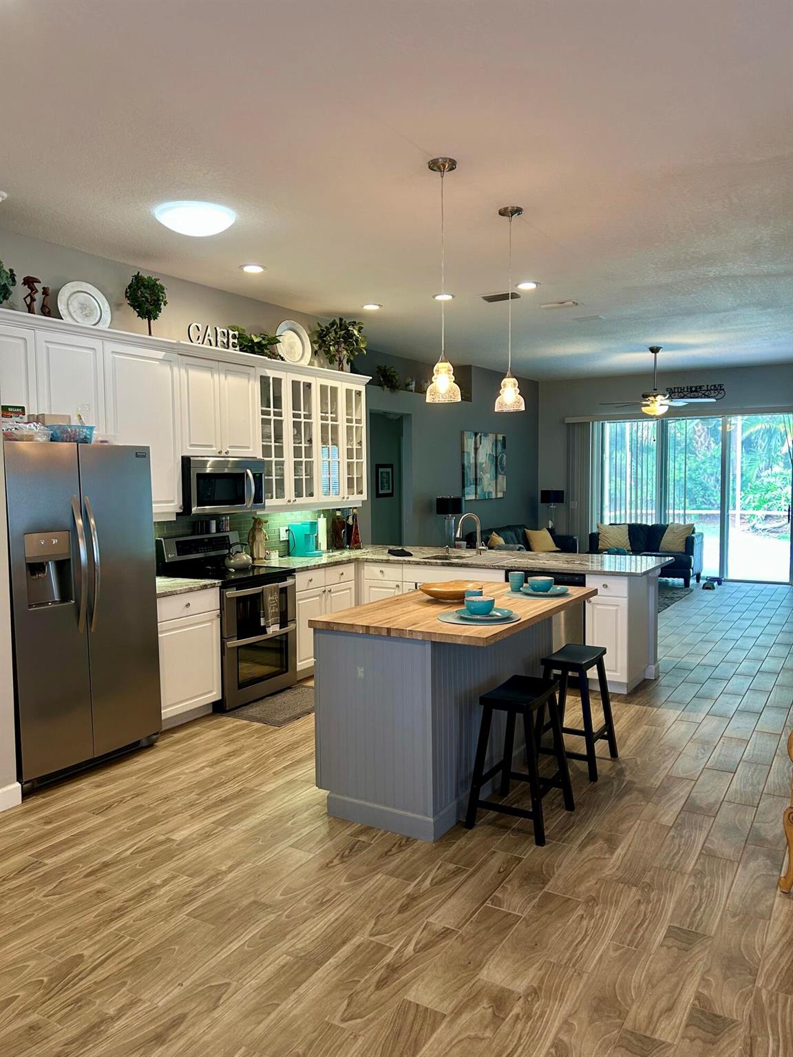 KINGS ISLE PHASE V - Residential