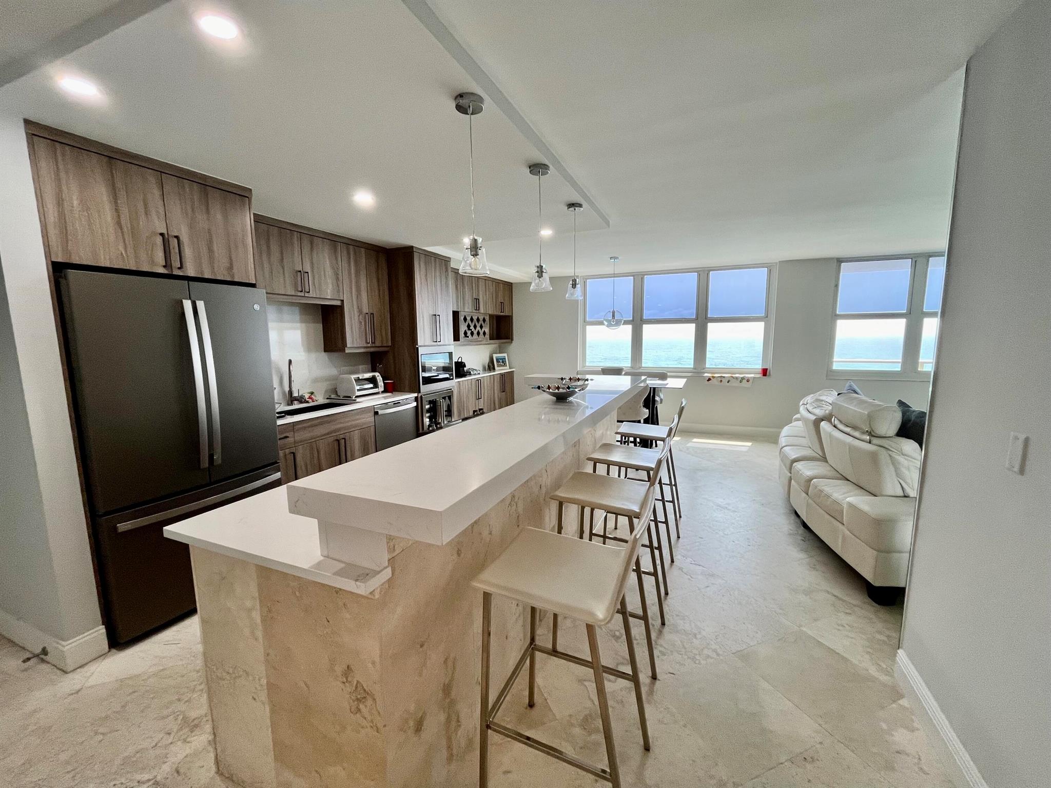 AQUARIUS CONDO - Residential Lease