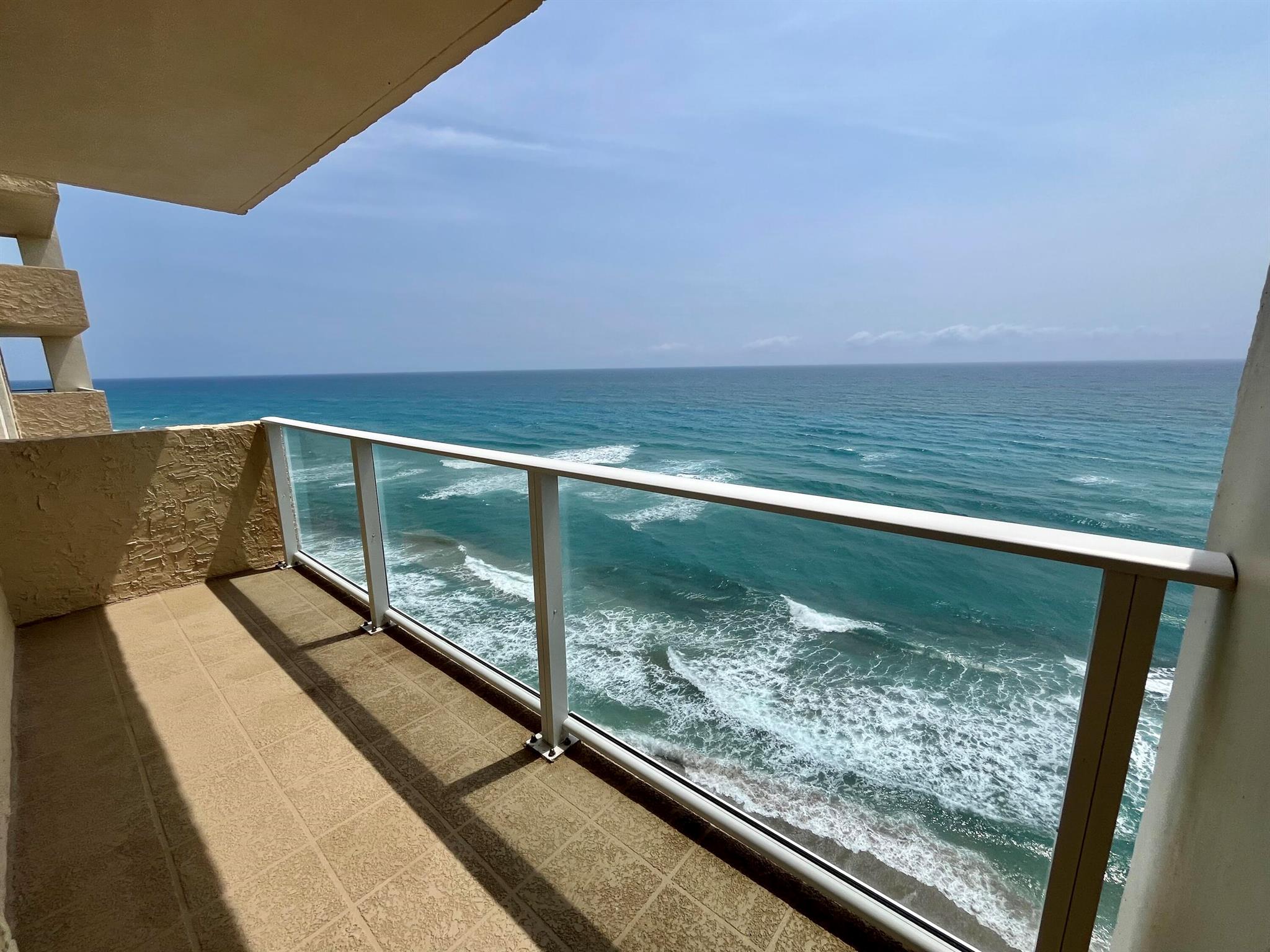 AQUARIUS CONDO - Residential Lease