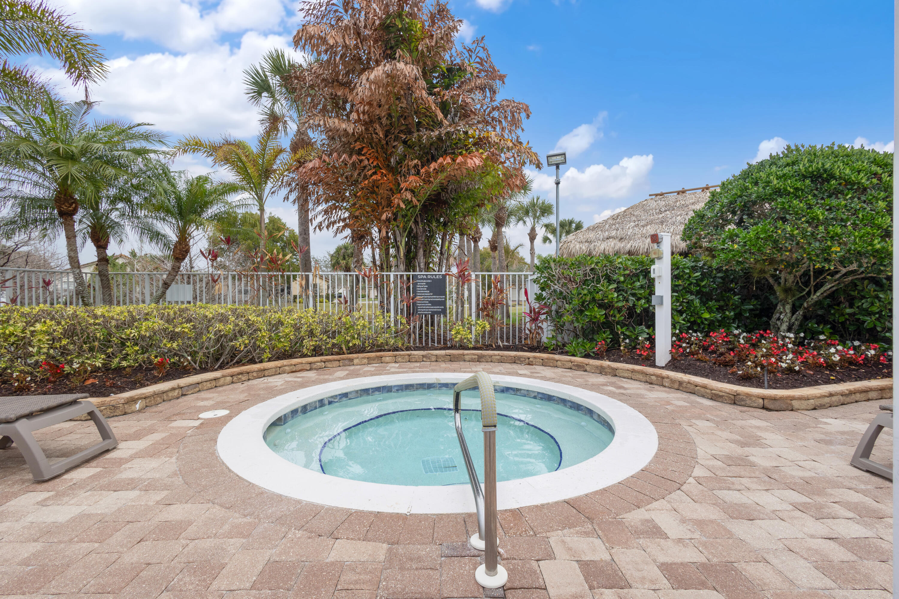 Heritage Oaks - Residential