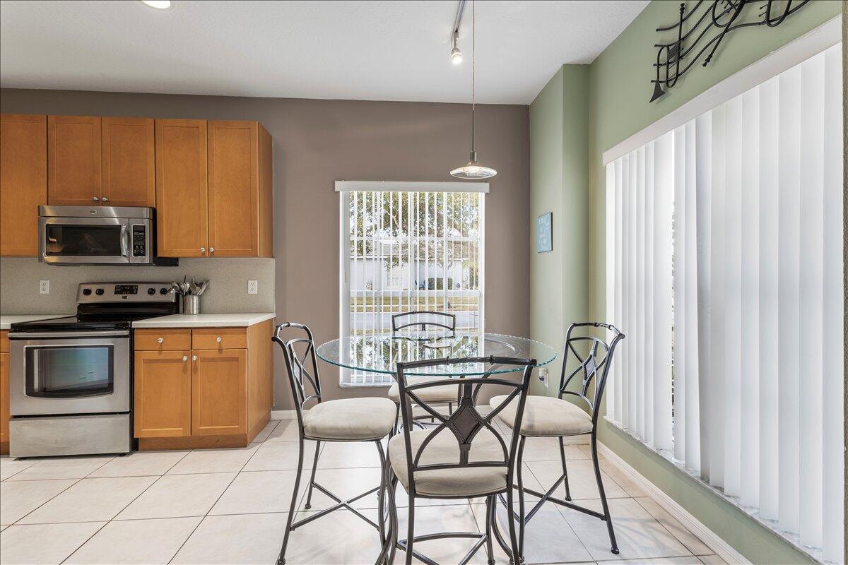 Heritage Oaks - Residential