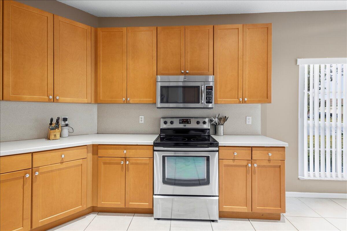 Heritage Oaks - Residential