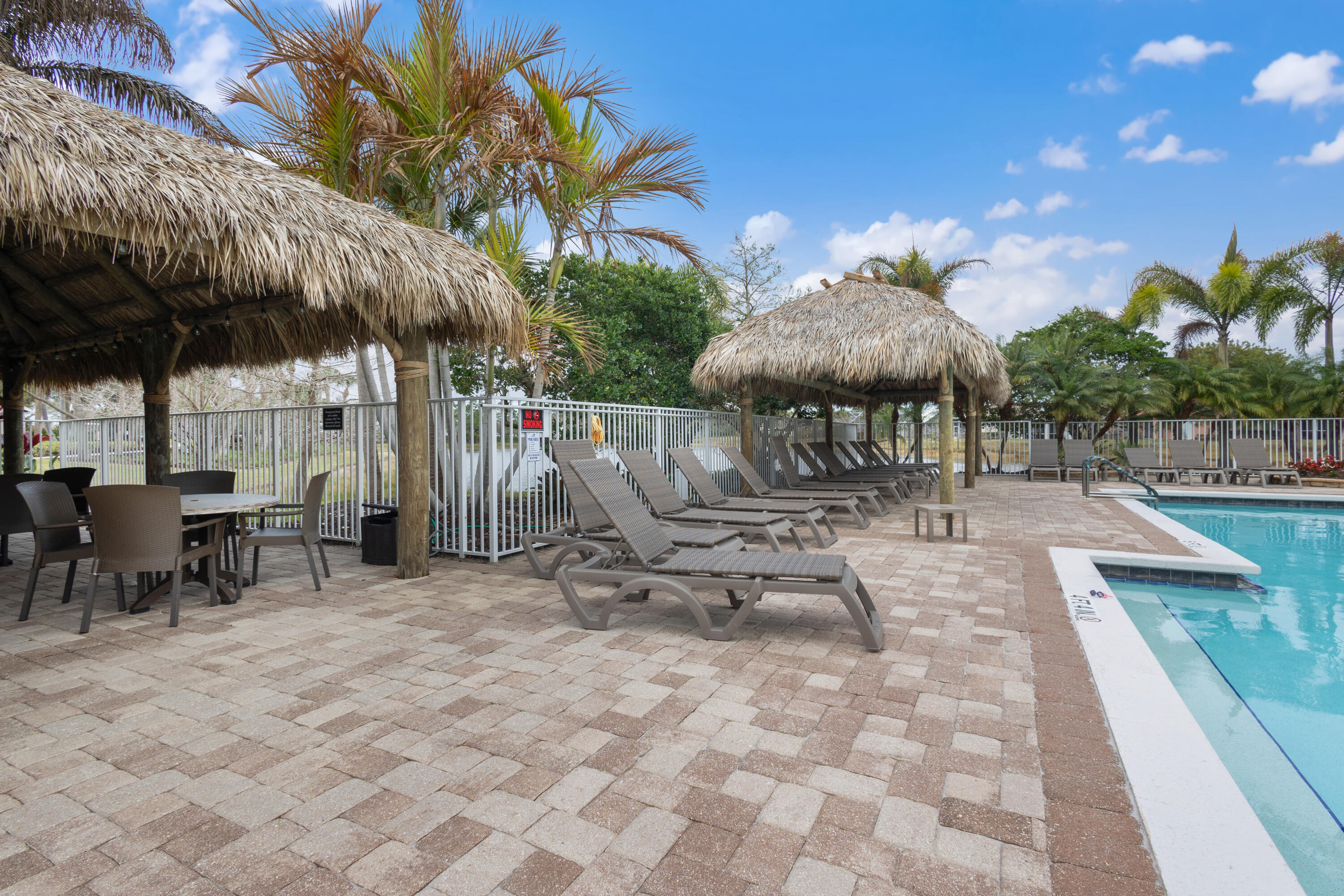 Heritage Oaks - Residential