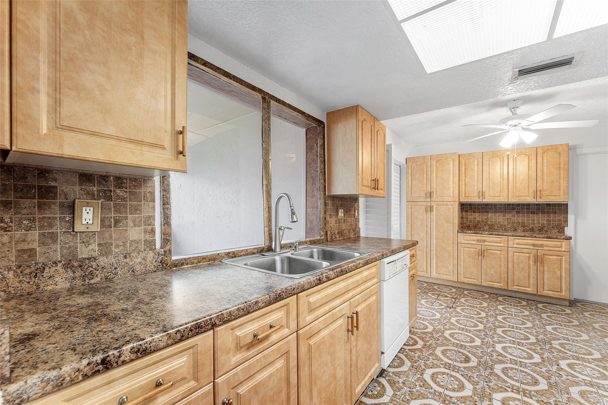 Mainlands Of Tamarac Lake - Residential