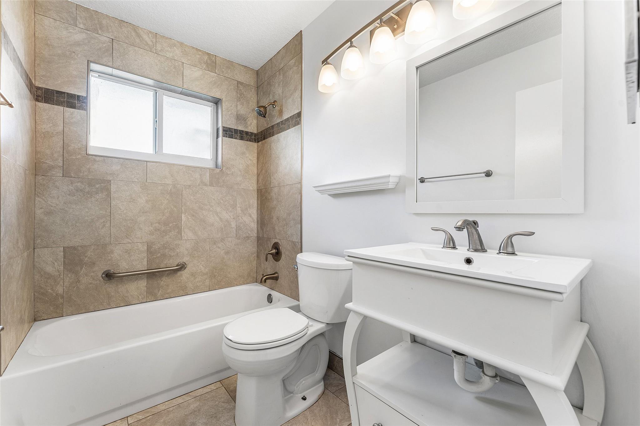 Mainlands Of Tamarac Lake - Residential