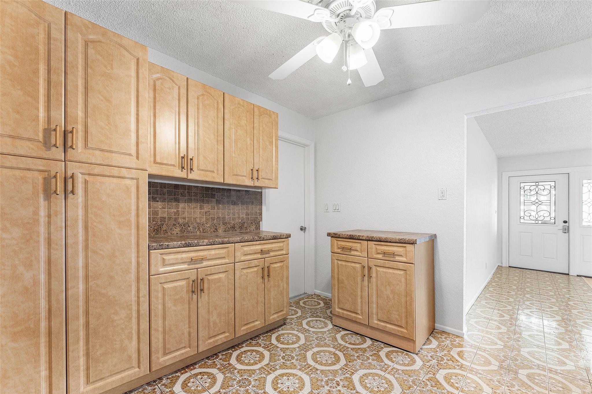 Mainlands Of Tamarac Lake - Residential