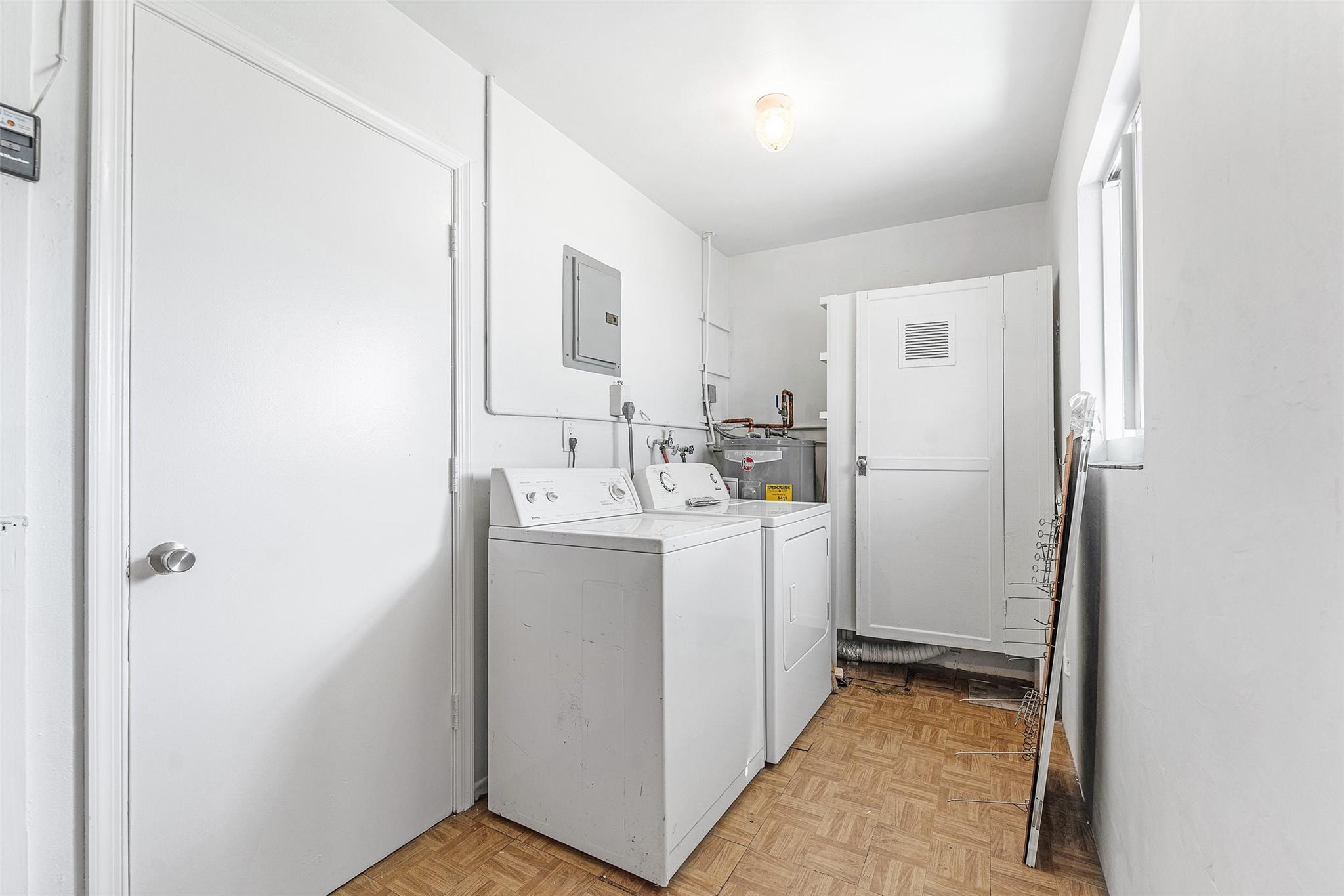 Mainlands Of Tamarac Lake - Residential