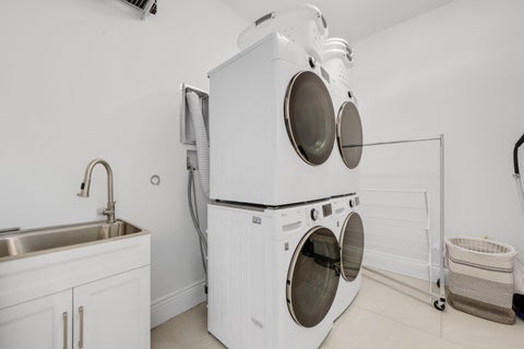 Tiny photo for 1019 Grand Court, Highland Beach, FL 33487 (MLS # B26070915)