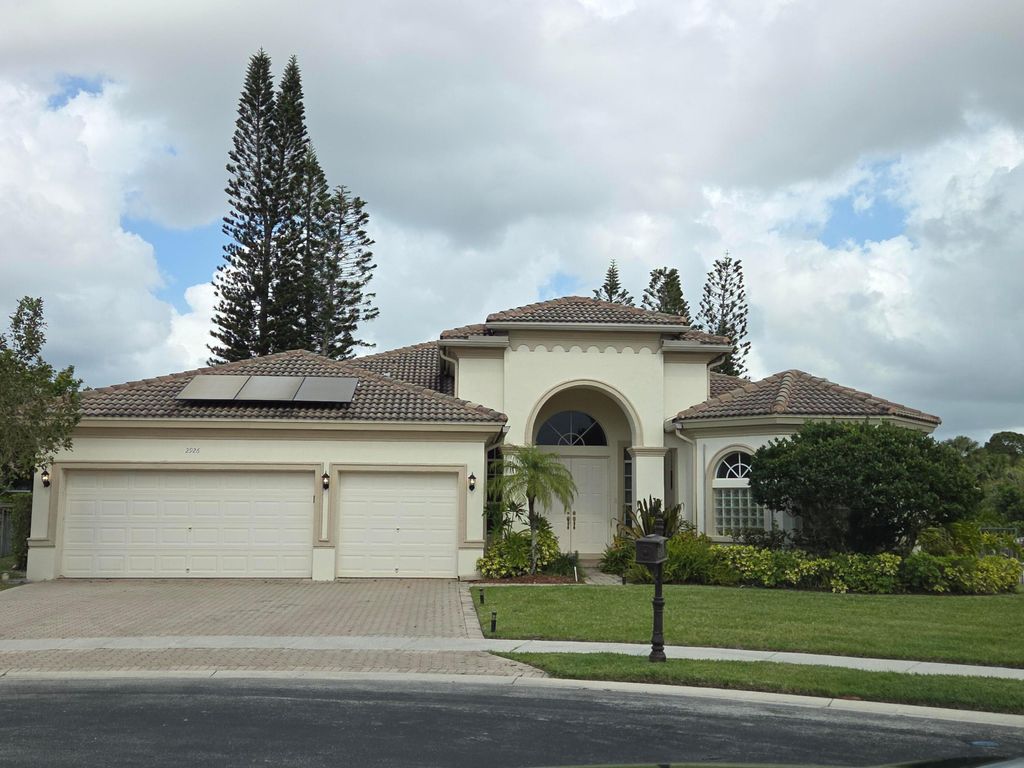 Photo of 2926 E Fontana Court, Royal Palm Beach, FL 33411 (MLS # B26027377)