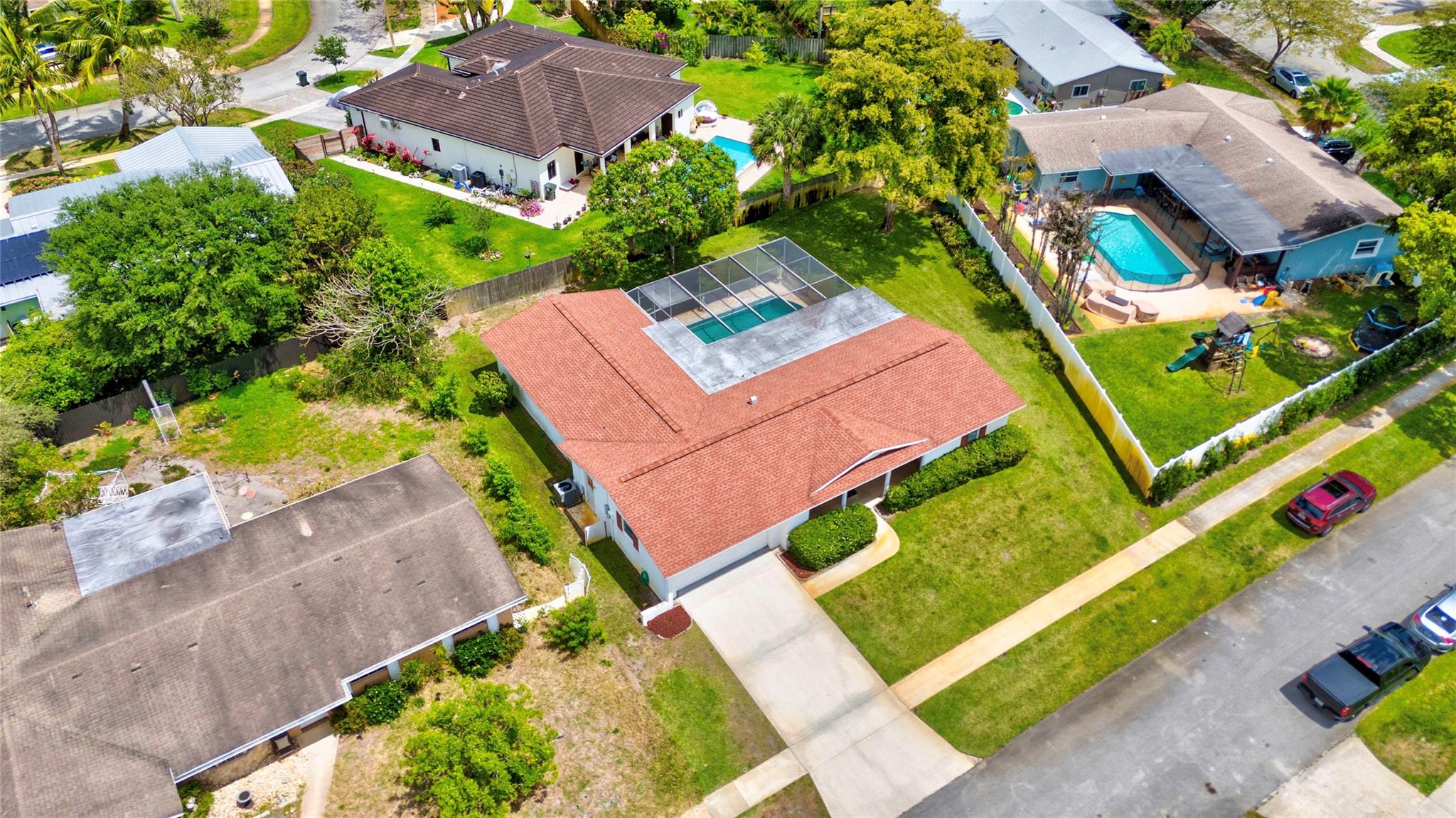 COCONUT CREEK 10TH SEC - Residential